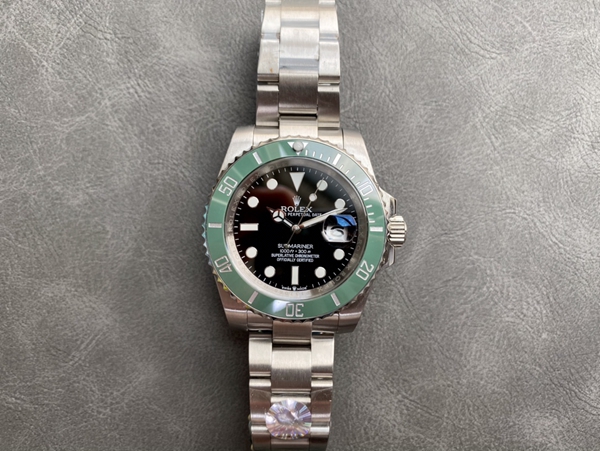 激安ロレックス着用イメージ